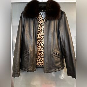Marvin Richards soft 100%leather jacket with real fox fur. Leopard lining.